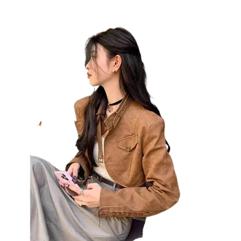 Design smeđa kožna jakna u retro stilu ženska 2023 proljeće kratka jakna u гонконгском stilu od prirodne kože