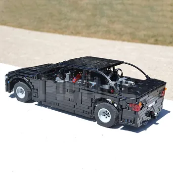 Moc-15716 City Racing crna M3 električni složenih građevinskih blokova plišani blok Tehnologija nastavaka model Poslati dar za djecu i odrasle